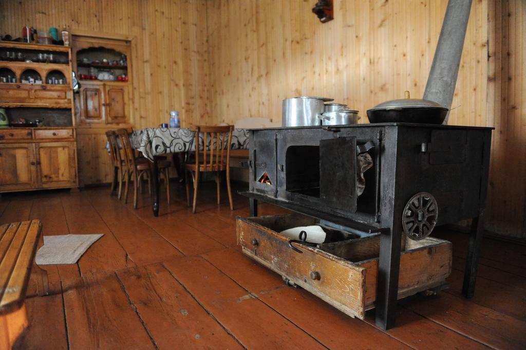 Guest House Murkvam Tvebishi Værelse billede