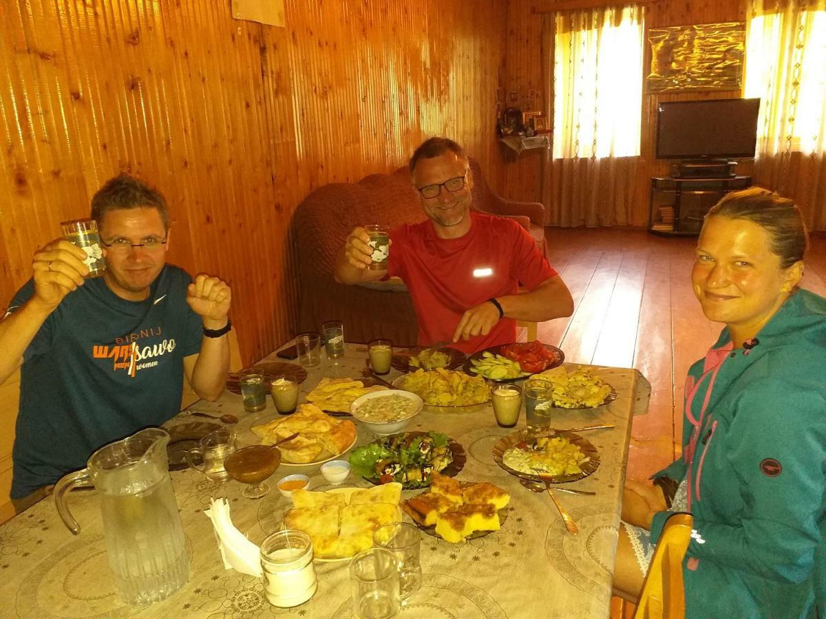 Guest House Murkvam Tvebishi Eksteriør billede